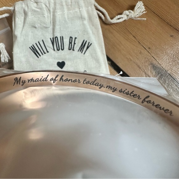 DONATING TOMORROW✨NWT✨Maid of Honor Sister Bracelet - Picture 4 of 5
